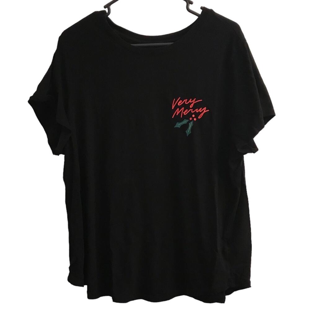 Old Navy Everywear Very Merry T-shirt XL